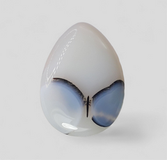 Rare Butterfly Pattern inside Natural Dendritic Agate Gemstone - Collector Gemstone - 31.1 cartats