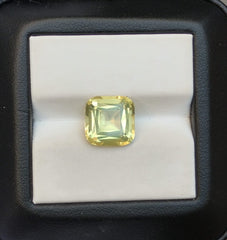 4.5 قيراط من حجر السترين الطبيعي عالي الجودة - 10 × 10 مم