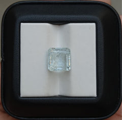 حجر كريم زبرجد طبيعي 8 قيراط - حجر بخت شهر مارس - 10.8x10x8 ملم