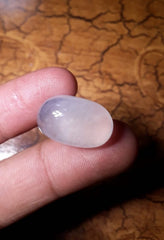 26.8 قيراط-در النجف - لؤلؤة النجف كابوشون حليبي - حجر بخت شهر أبريل - كوارتز كريستال روك -22x14 ملم