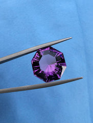 قطع جمشت فاخرة 16 قيراط - كريستال جمشت طبيعي - 16.8x16.8 ملم