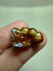 العقيق النادر دي فيوغو - نحت العقيق الناري النادر