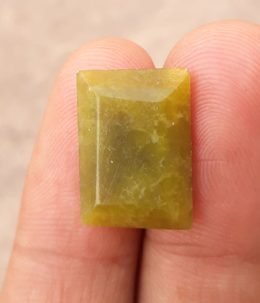 كابوشون أفعواني 11.9 قيراط - شاه مقصود - زهرمورا - 17.8x12.7 ملم