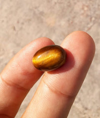 كابوشون عين النمر 8.6 قيراط - حجر بخت شهر يونيو - حجر بخت شهر يونيو - 15x11 ملم