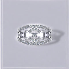 خاتم ربطة عنق فاخرة مرصع بالألماس