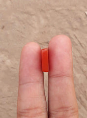 حجر كريم من العقيق الأحمر البرتقالي الطبيعي 9.6 قيراط