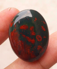 66.7ct Natural High Quality Blood Stone - Heliotrope - Dimension-33mm x 26mm