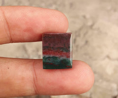 13.5ct Natural High Quality Blood Stone - Heliotrope -16x14mm