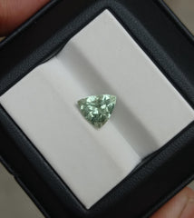1.95 قيراط زبرجد طبيعي مع لون أخضر - حجر بخت شهر مارس - 9x8x6 ملم
