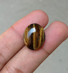 18.7ct Tiger Eye Cabochon - June Birthstone - June Birthstone -  20x17x7mm